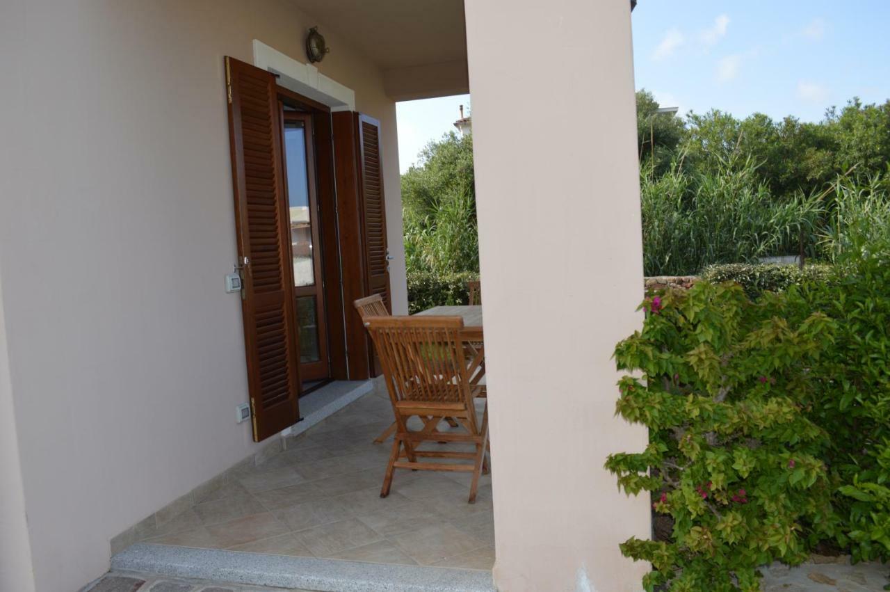 Guest Rooms Affittacamere Сан Теодоро Екстериор снимка